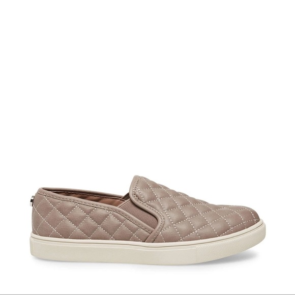 Steve Madden Ecentrcq Sporty Chic Leather Slip-on Sneaker - Picture 3 of 5